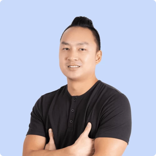 a man in a black shirt and black shirt